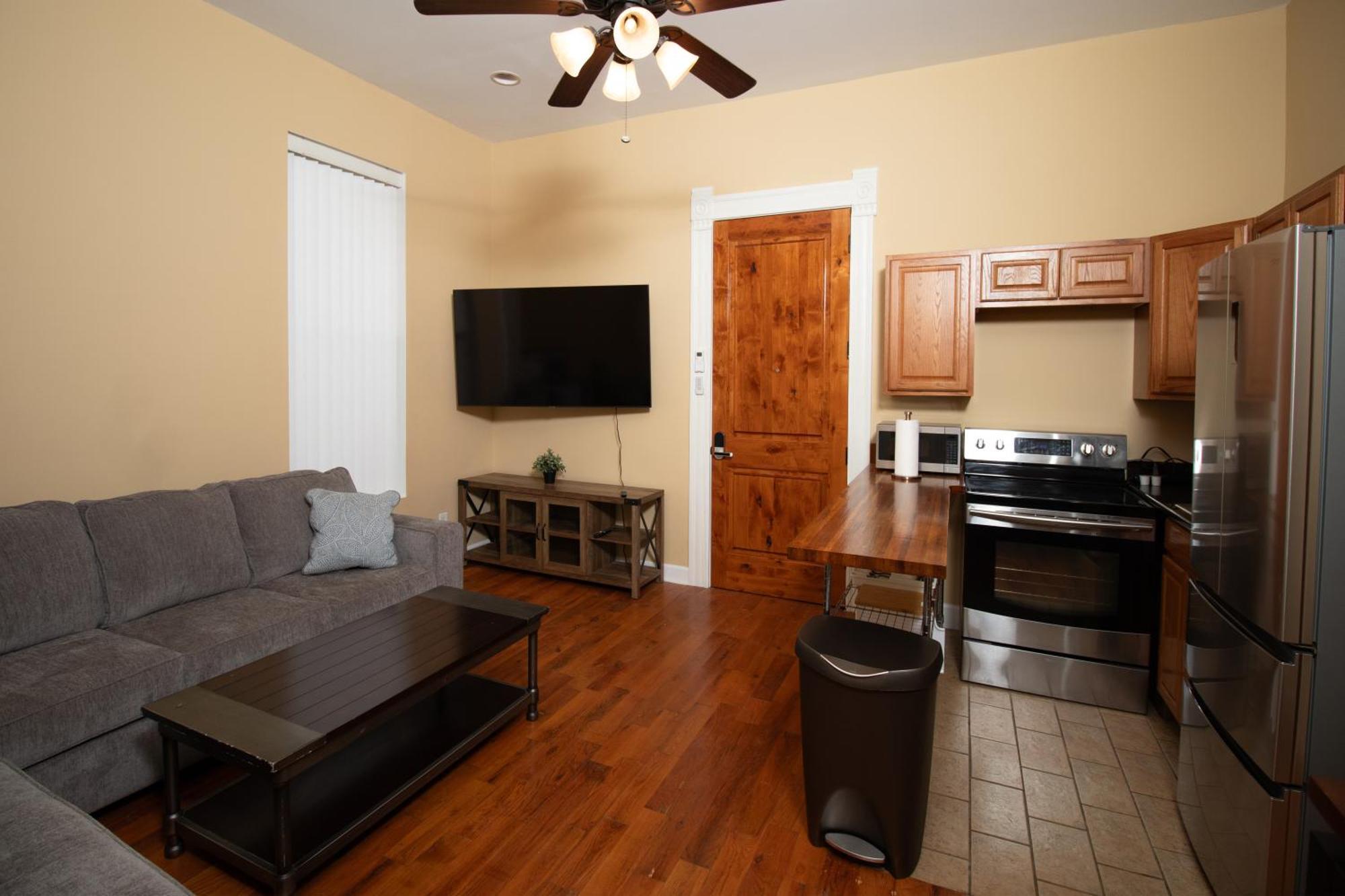 Apartamento Quiet, Gated Oasis Near Downtown Lexington Exterior foto