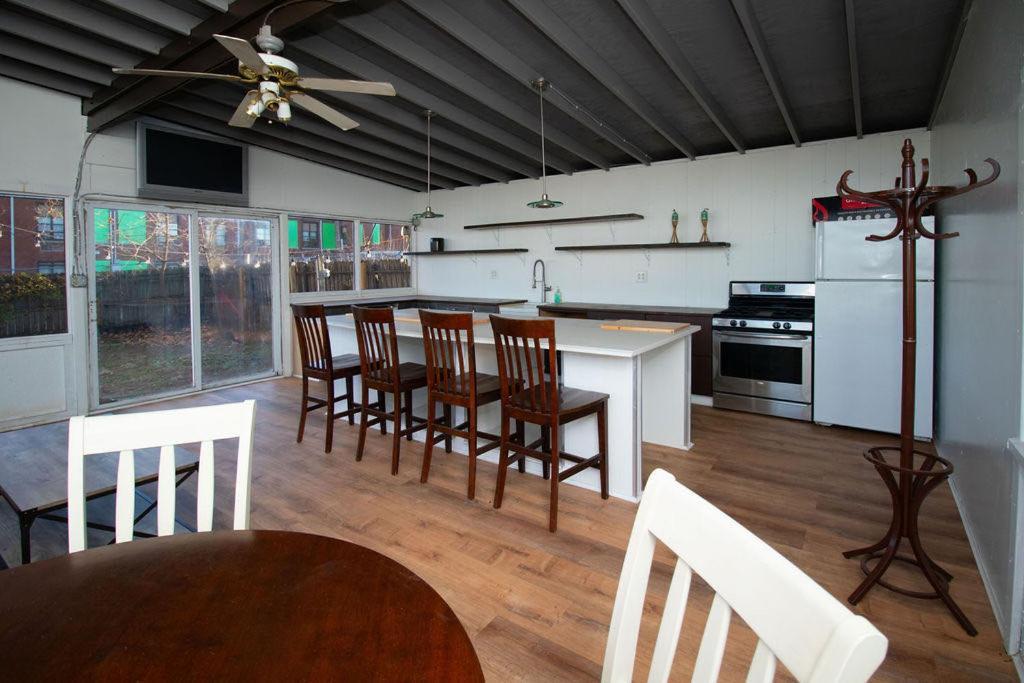 Apartamento Quiet, Gated Oasis Near Downtown Lexington Exterior foto