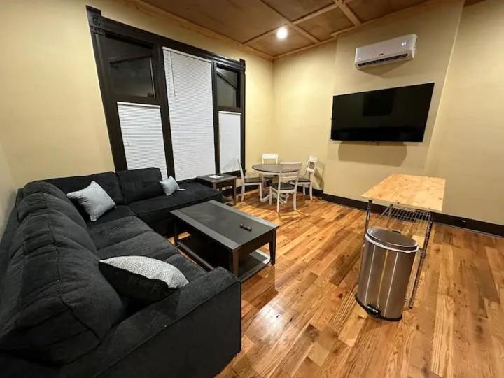 Apartamento Quiet, Gated Oasis Near Downtown Lexington Exterior foto